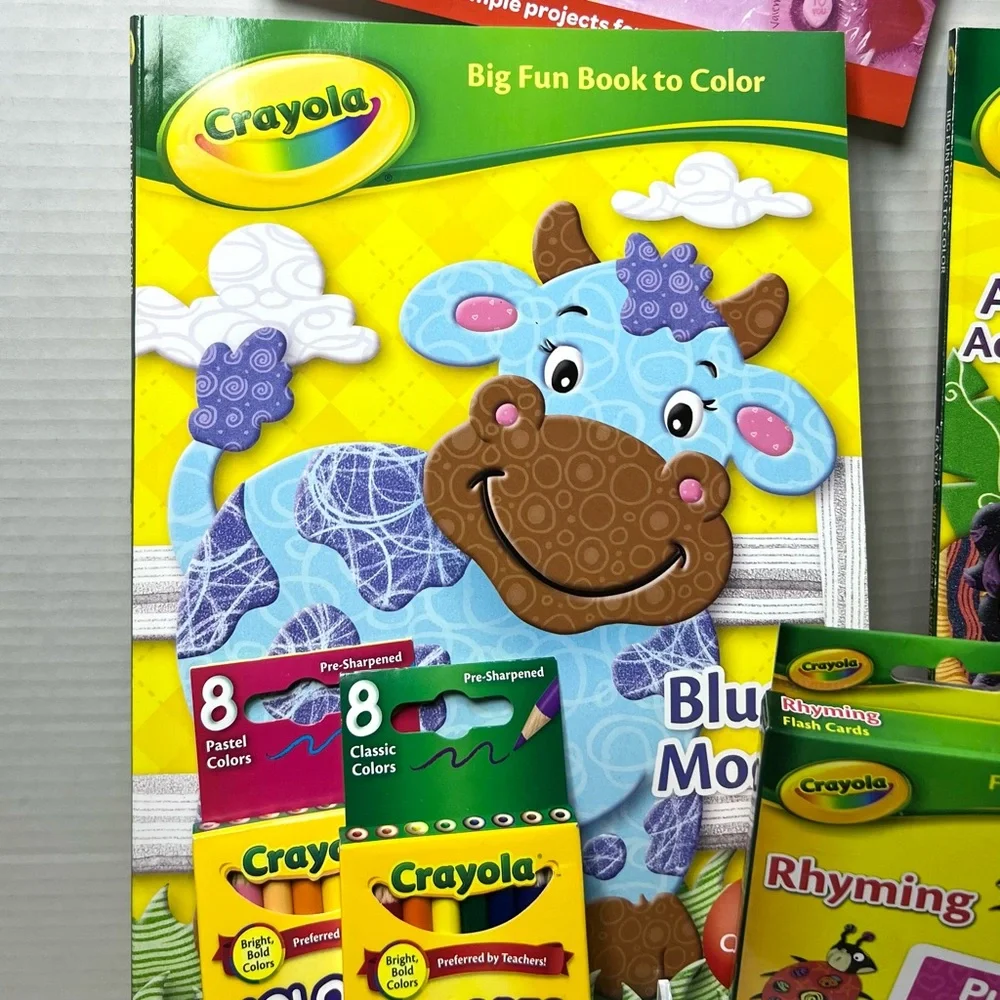 CRAYOLA HALF PINT #2 GIFT SET - Picture 3 of 16